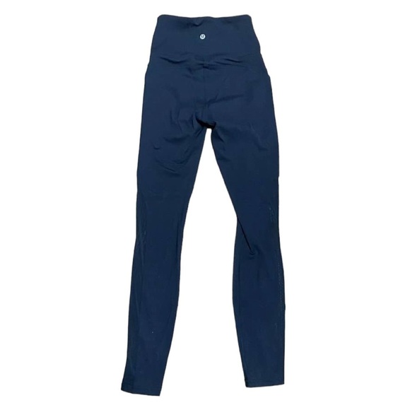 Lululemon Mastered Motion High-Rise Tight 28"
Black size 4 - Picture 7 of 9